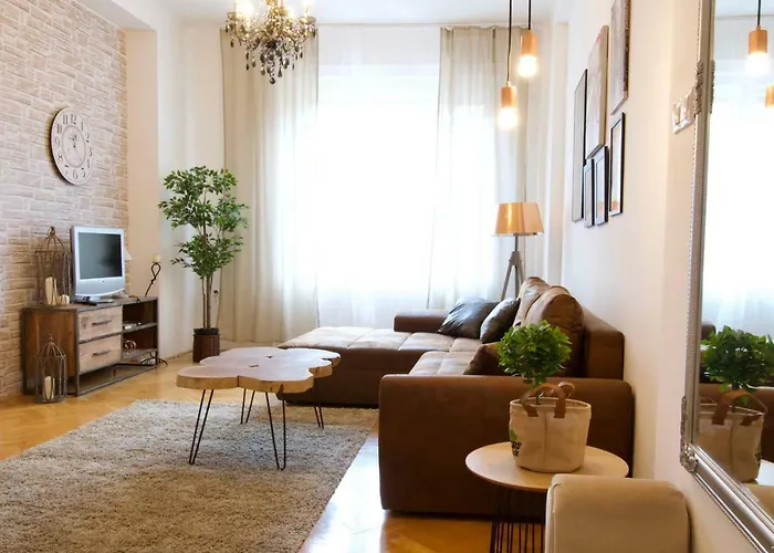 Appartement Standard By Hi5 - Madach Imre 1