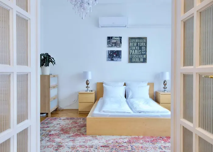 Apartament Standard By Hi5 - Madach Imre 1